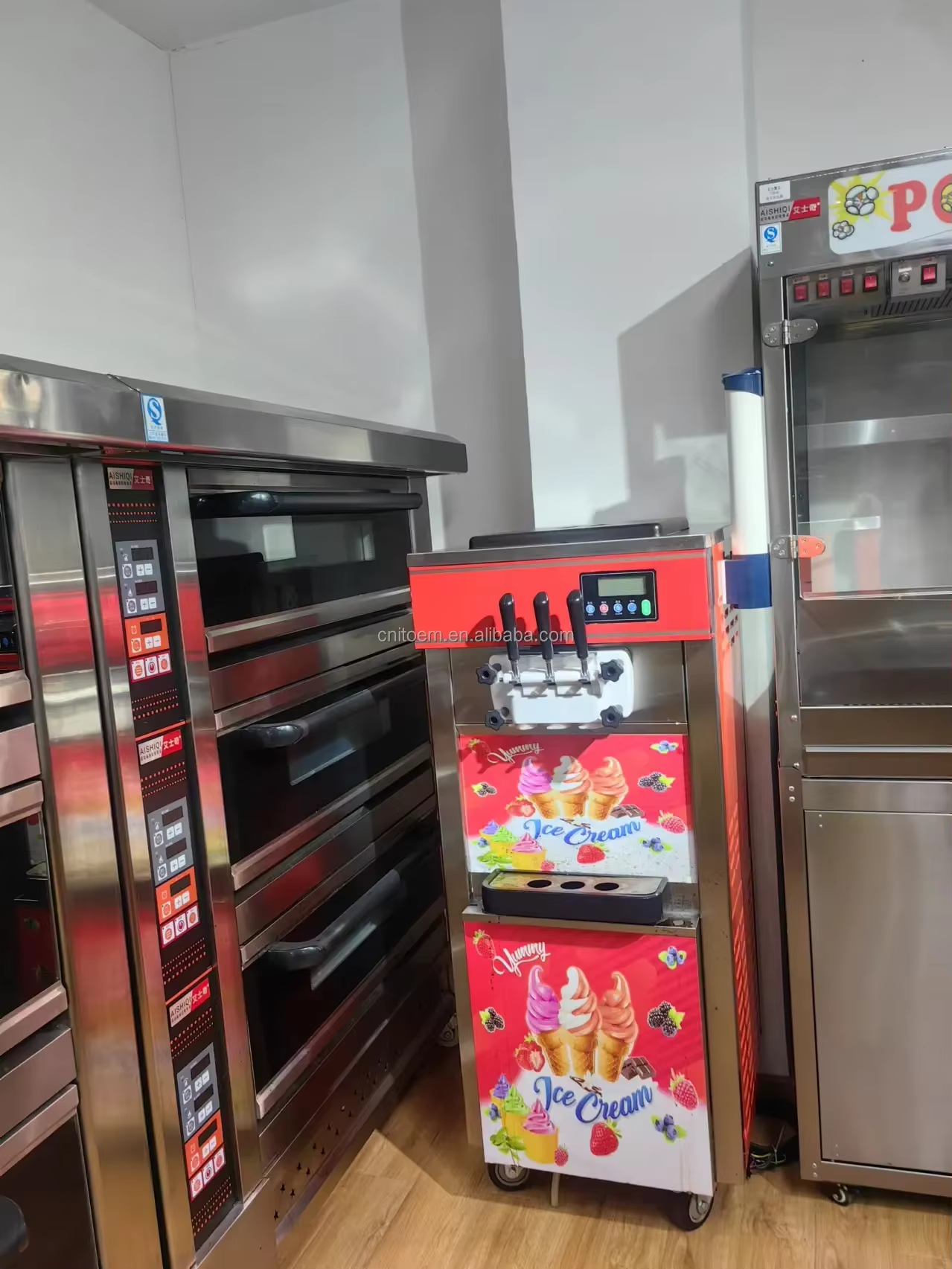 Factory Wholesale Self Service Soft Ice Cream Machine Industrial